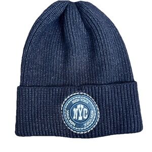 Robin Ruth Stamp NYC winter beanie in navy blue with a patch EUC